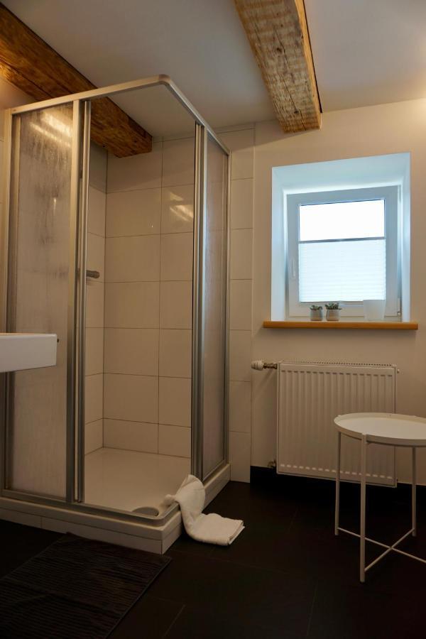 Beeindruckende Wohnung Im Rheintal เกิทซิส ภายนอก รูปภาพ